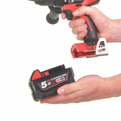 Дриль-шурупокрут акумуляторний MILWAUKEE, M18 BLDD2-502X, 82Нм (+ заряд.прис., 2акум. Х5Аг, HDкейс) (4933464515)