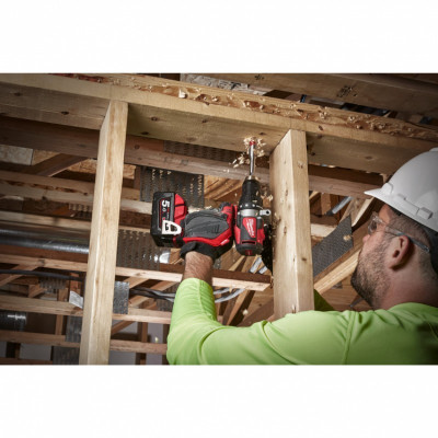 Дриль-шурупокрут акумуляторний MILWAUKEE, M18 BLDD2-502X, 82Нм (+ заряд.прис., 2акум. Х5Аг, HDкейс) (4933464515)