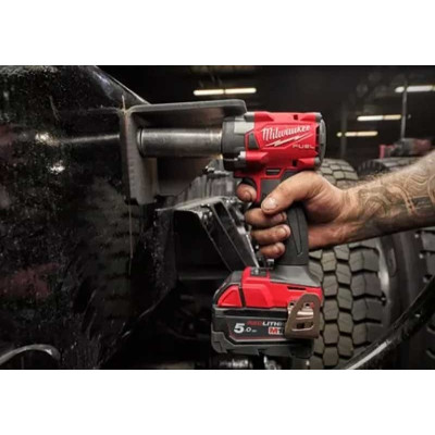 Гайкокрут акумуляторний 1/2" MILWAUKEE, M18 FIW2P12-0X, 339Нм (HD кейс) (4933478446) Гайкокрут акумуляторний 1/2" MILWAUKEE, M18 FIW2P12-0X, 339Нм (HD кейс) (4933478446)